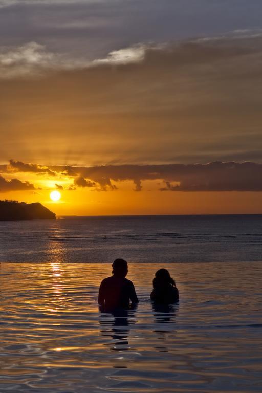 Guam Reef Hotel Tumon Buitenkant foto